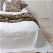 White Cotton Quilt - Yasha